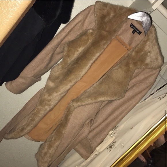 For love and Lemons tan fur trench coat small - Picture 5 of 8
